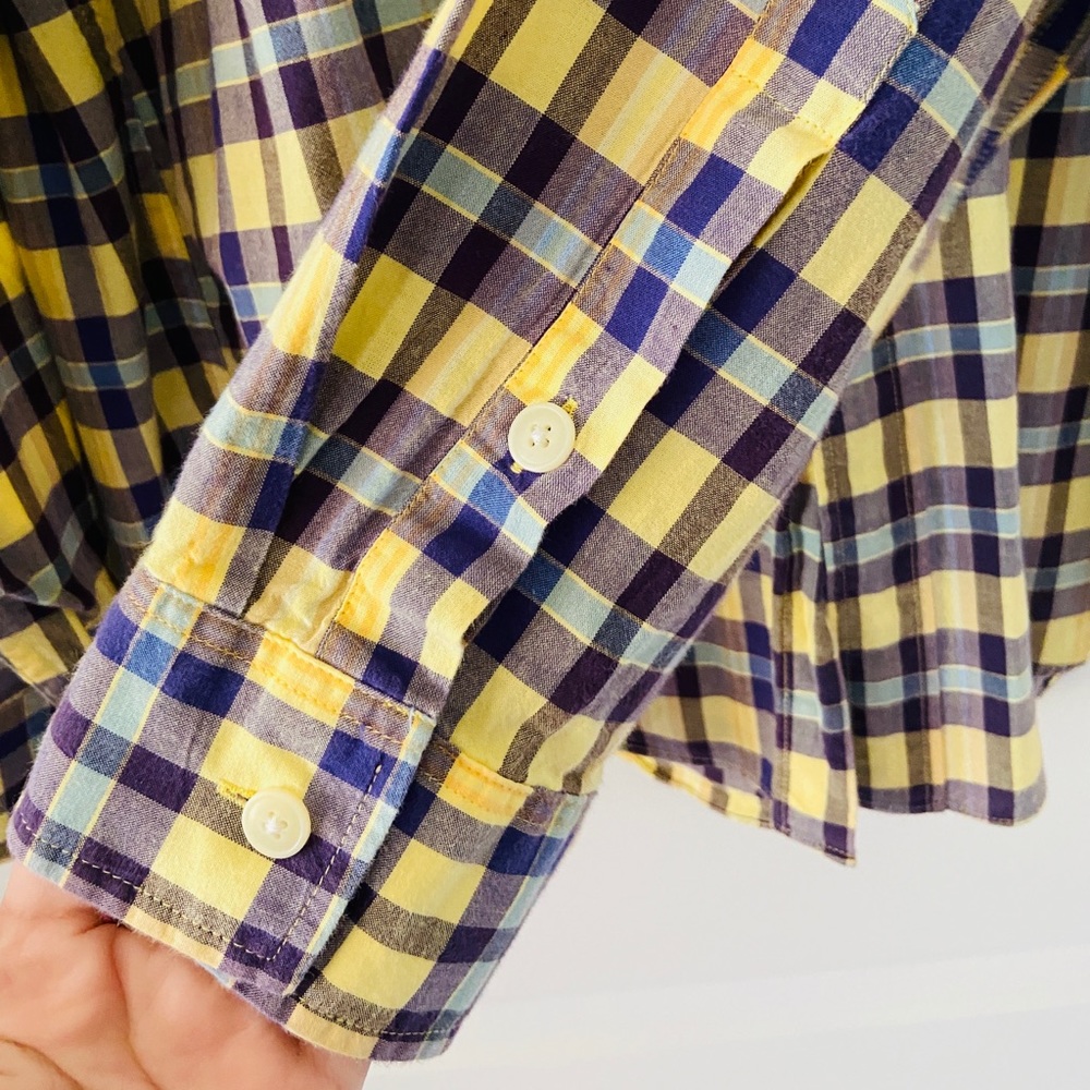J. Crew - Button Down - Picture 4 of 6